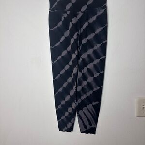 Black Tie-Dye Leggings